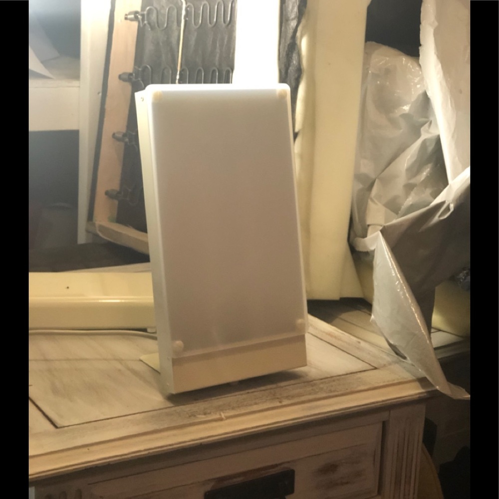 TRAVELite Desk Lamp